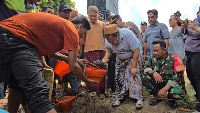 Haji Her Viral! Bangun 1.000 Rumah Gratis Tanpa Syarat