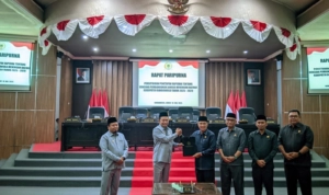 Rapat Paripurna DPRD, Bupati Bondowoso Sampaikan Persetujuan RPJMD 2025–2029