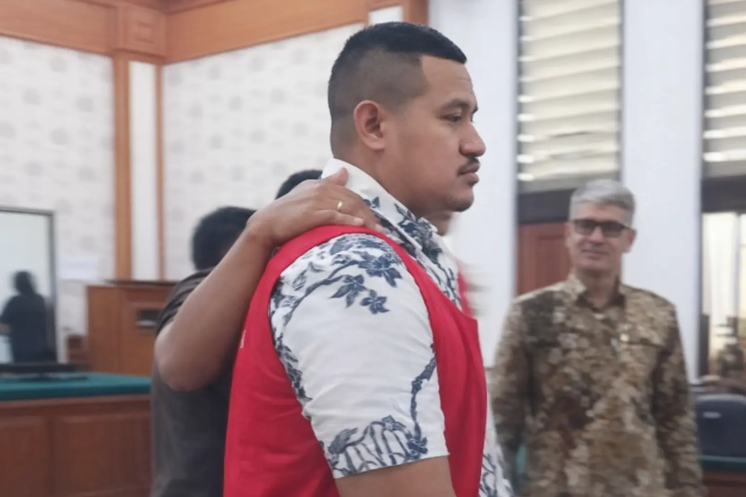 Terdakwa Penembakan WN Australia Minta Maaf