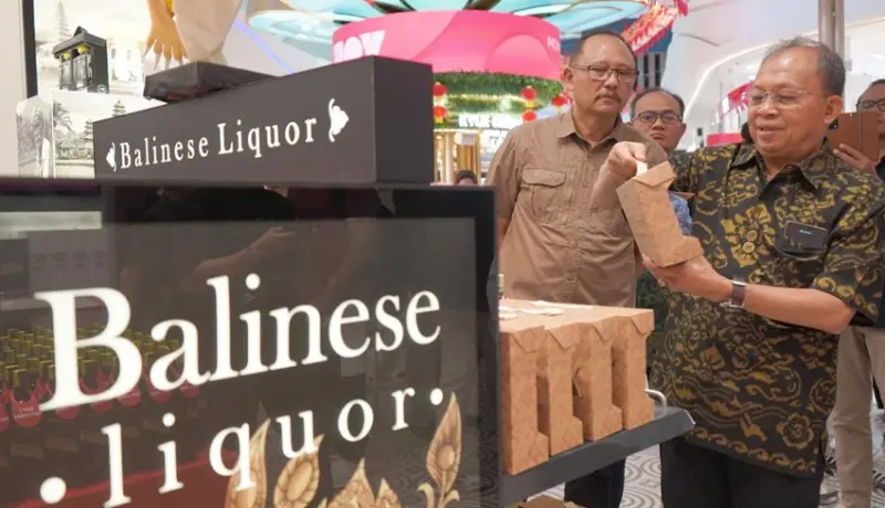 Koster Dorong Arak Bali Punya Etalase Bandara