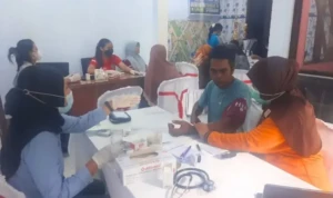 Layanan Kesehatan Gratis untuk 200 Warga Layanan Kesehatan Gratis untuk 200 Warga