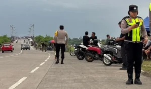 Polisi Perketat Pengamanan Jembatan Merah PKB