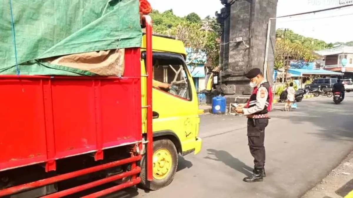 Arus Padangbai Memuncak, K9 Diterjunkan