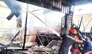Bengkel Las Seririt Terbakar, Kerugian Rp500 Juta