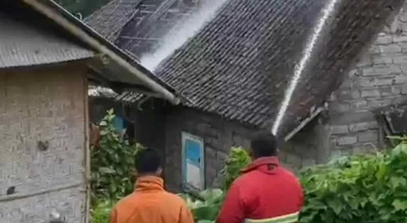 Dupa Diduga Picu Rumah Jembrana Ludes