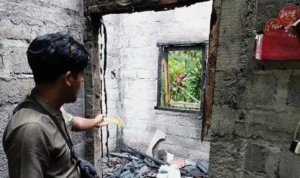 Korsleting Listrik Hanguskan Rumah Warga Sidemen