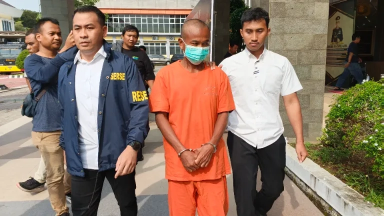 Polres Gresik Amankan Pelaku Pencabulan Sesama Jenis dengan Korban Anak di Bawah Umur